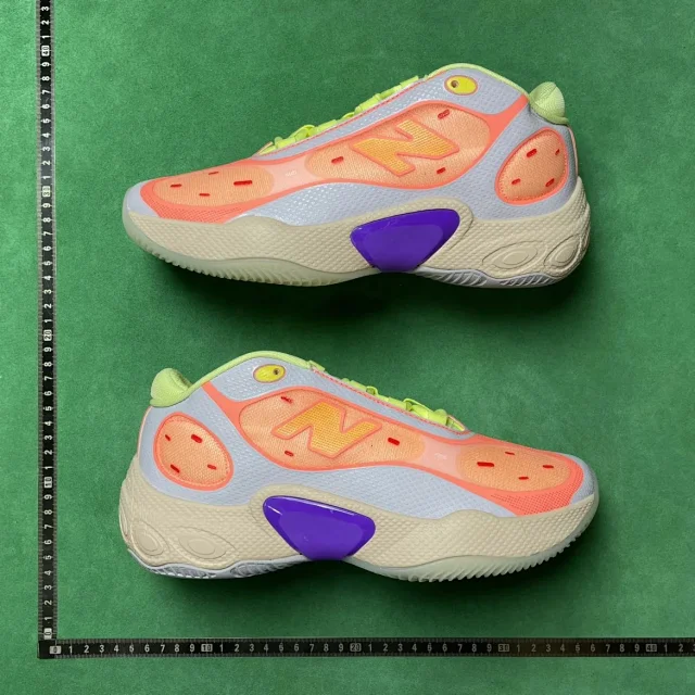 New Balance Sneakers Low-Top Basketball product detail image 26