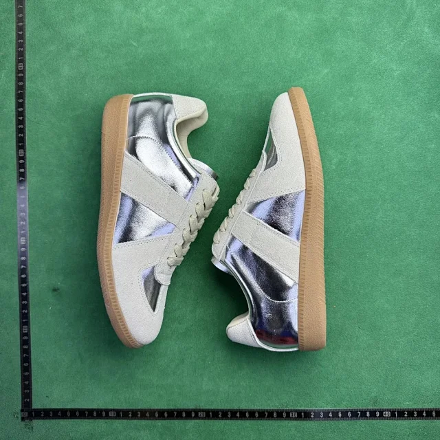 Unbranded Sneakers TT6 low-top leather lace-up with suede overlays product detail image 51