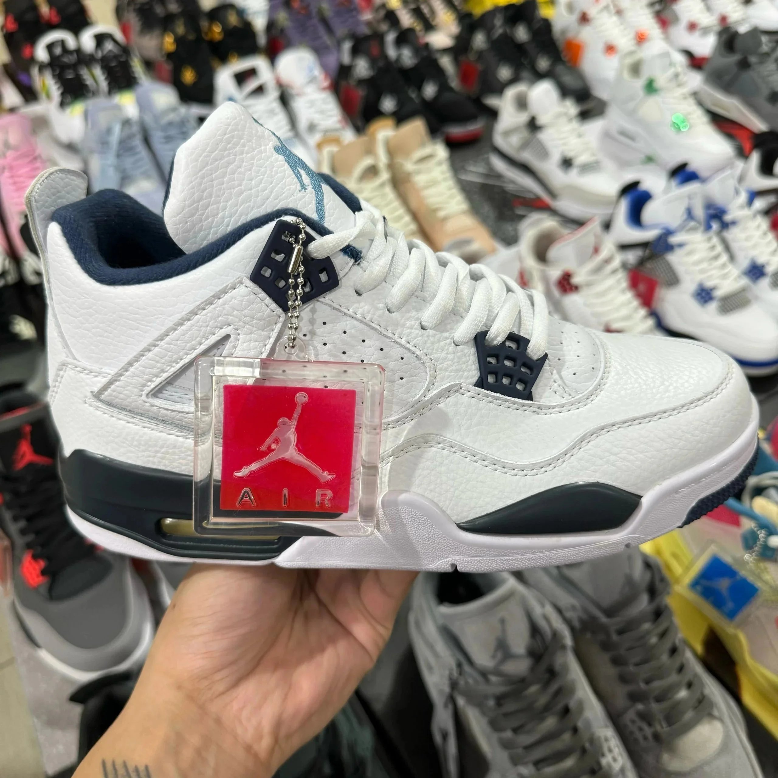 Jordan Sneakers Air 4 — Colombia