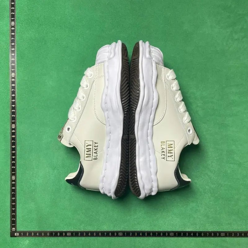 MMY BLAKEY Sneakers Low-Top Wavy-Sole Lace-Up — No. 30 Shell White (Leather) A06FW702
