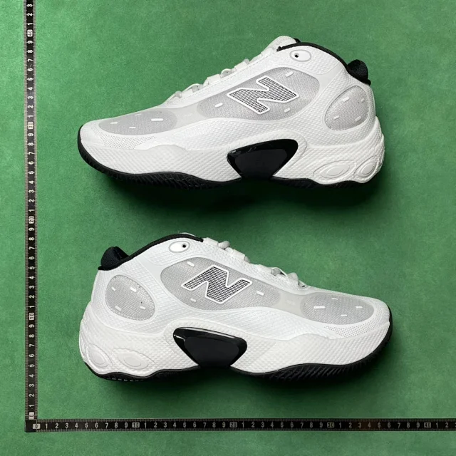 New Balance Sneakers Low-Top Basketball product detail image 66