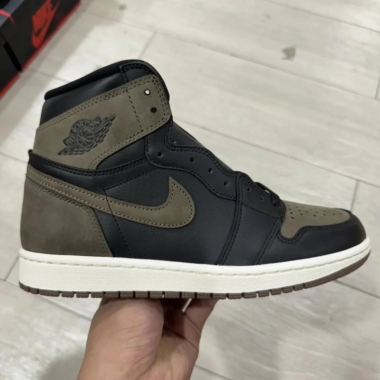 Nike Sneakers Air Jordan 1 High-Top image 14