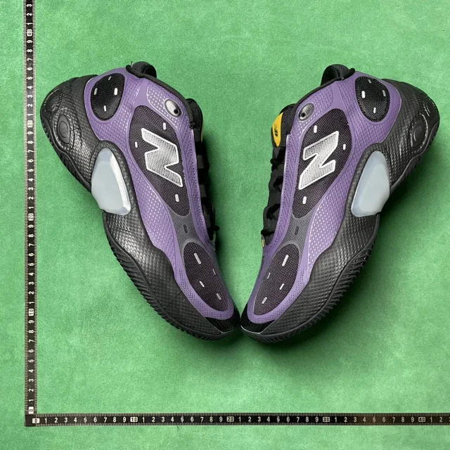 New Balance Sneakers Low-Top Basketball product detail image 74