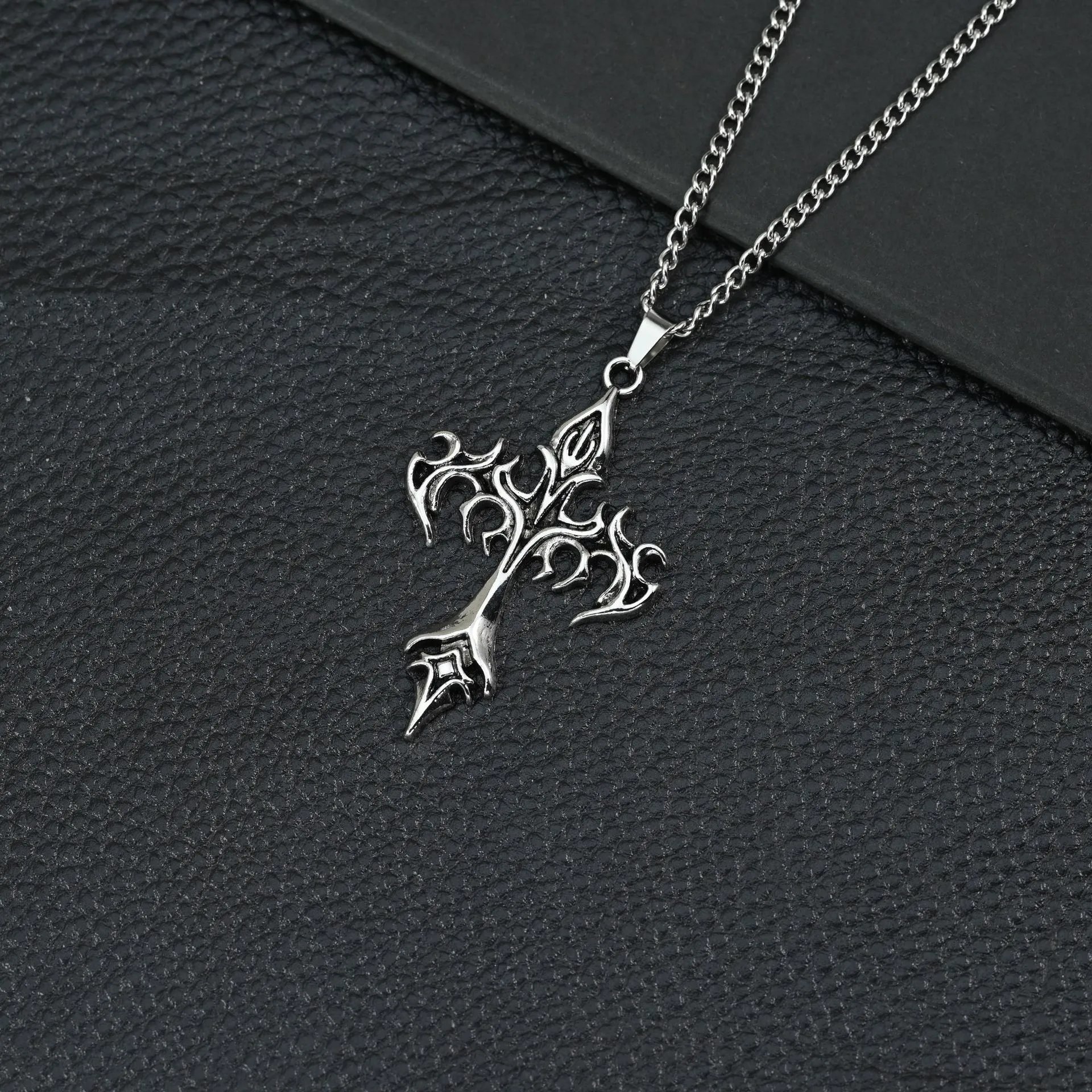 12 # Blaze Cross Side Chain