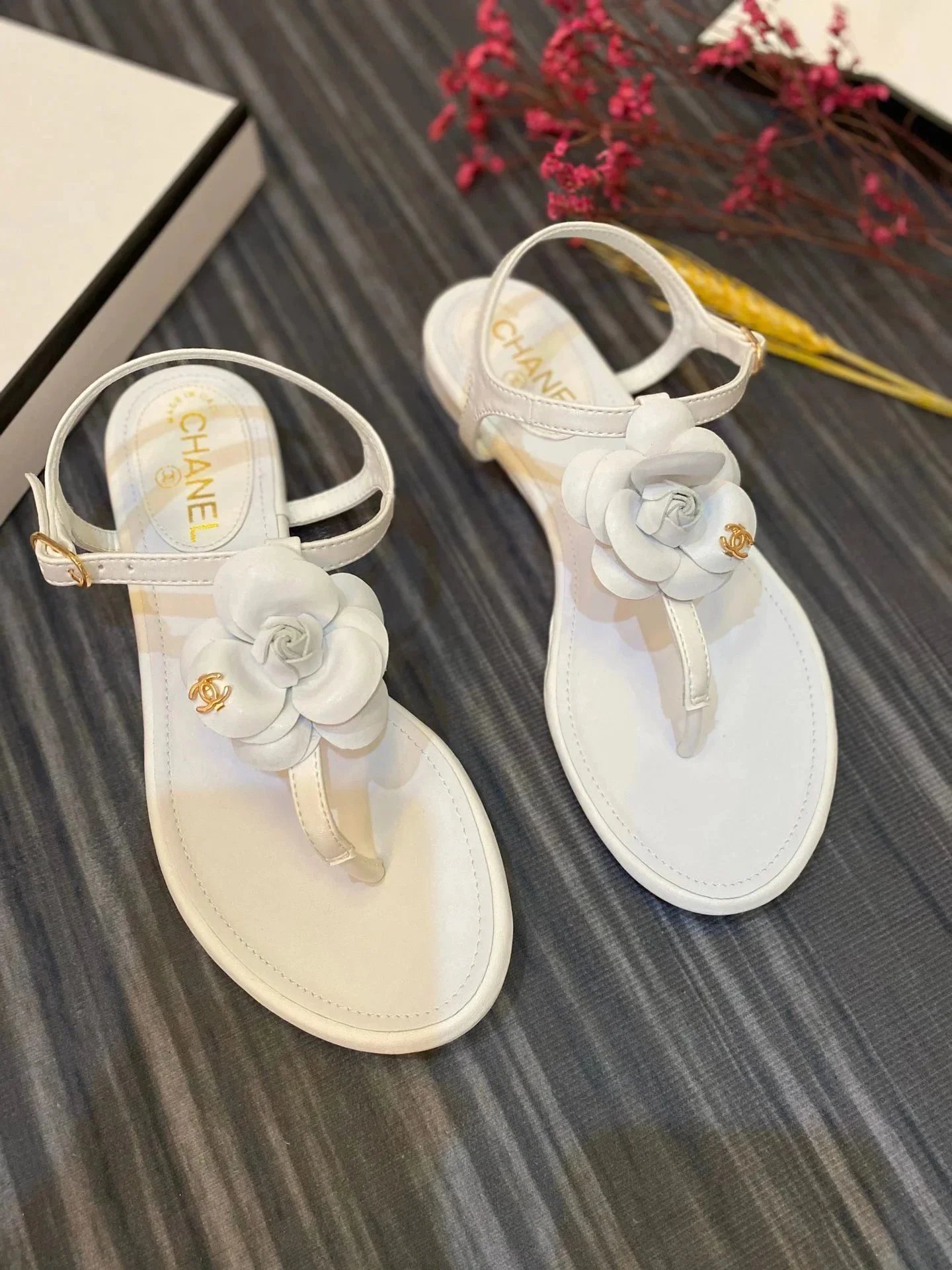 Product view 12
