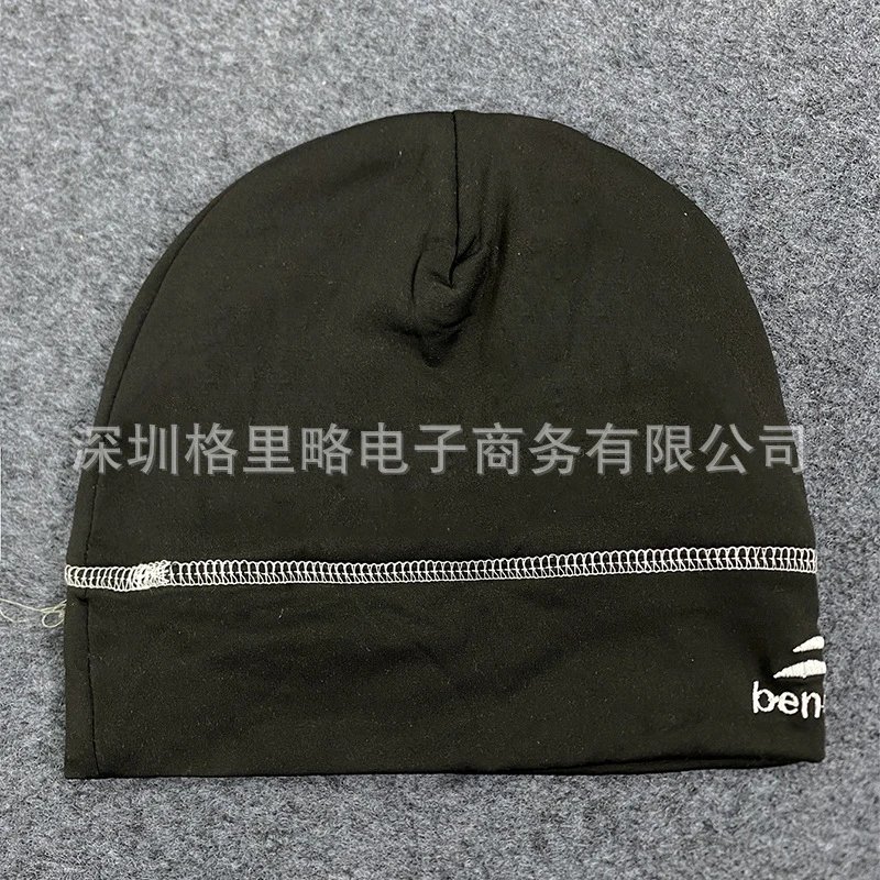 Design Music Note Beanie White / Black Hats - 7
