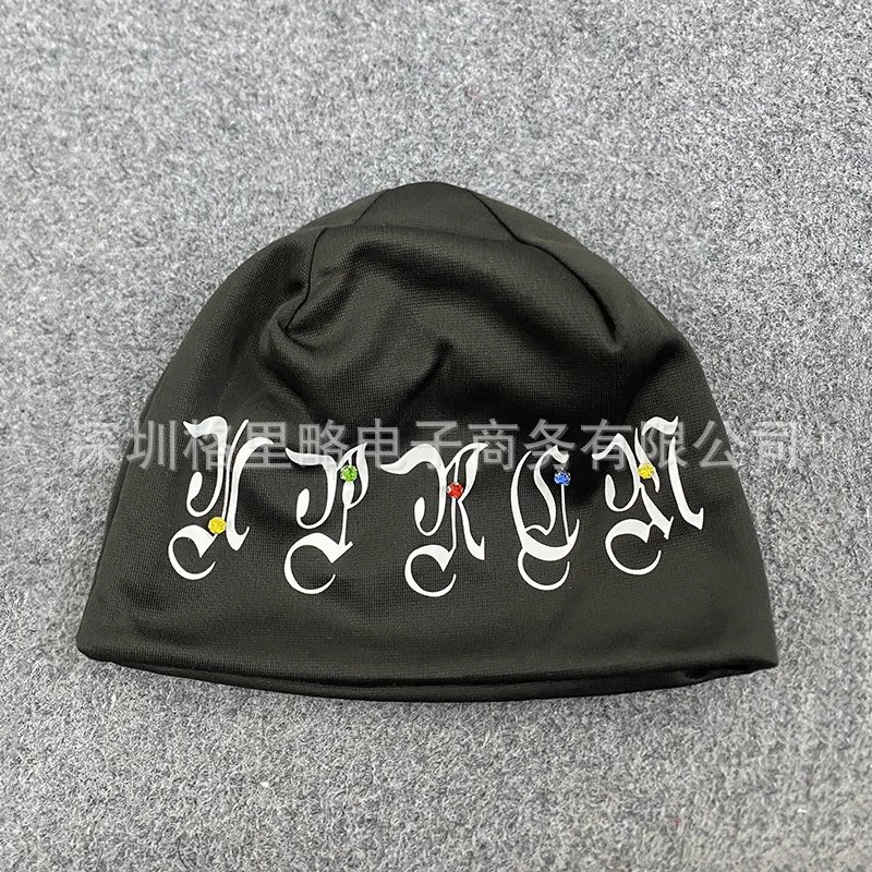 Design Music Note Beanie White / Black Hats - 44