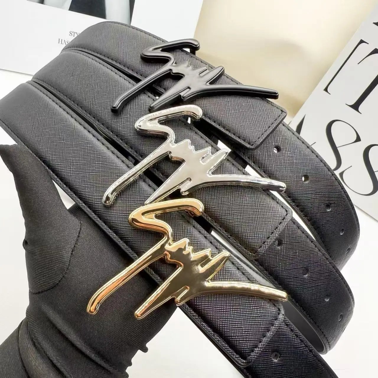 2025xinkuanhanbannanshipidai4.0lizhiwenpinghuakoushangwuxiuxianbaidakuajing