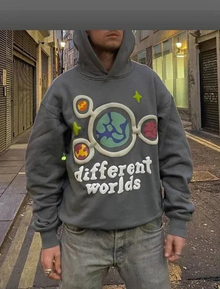 BROKEN PLANET Hoodie - 8/17