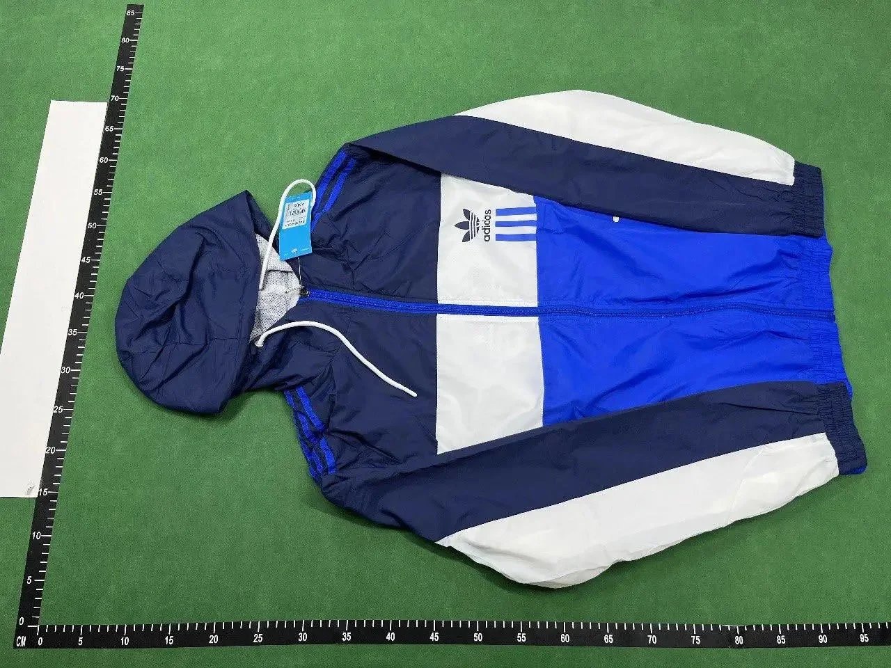 Adidas Sportswear - 3/4