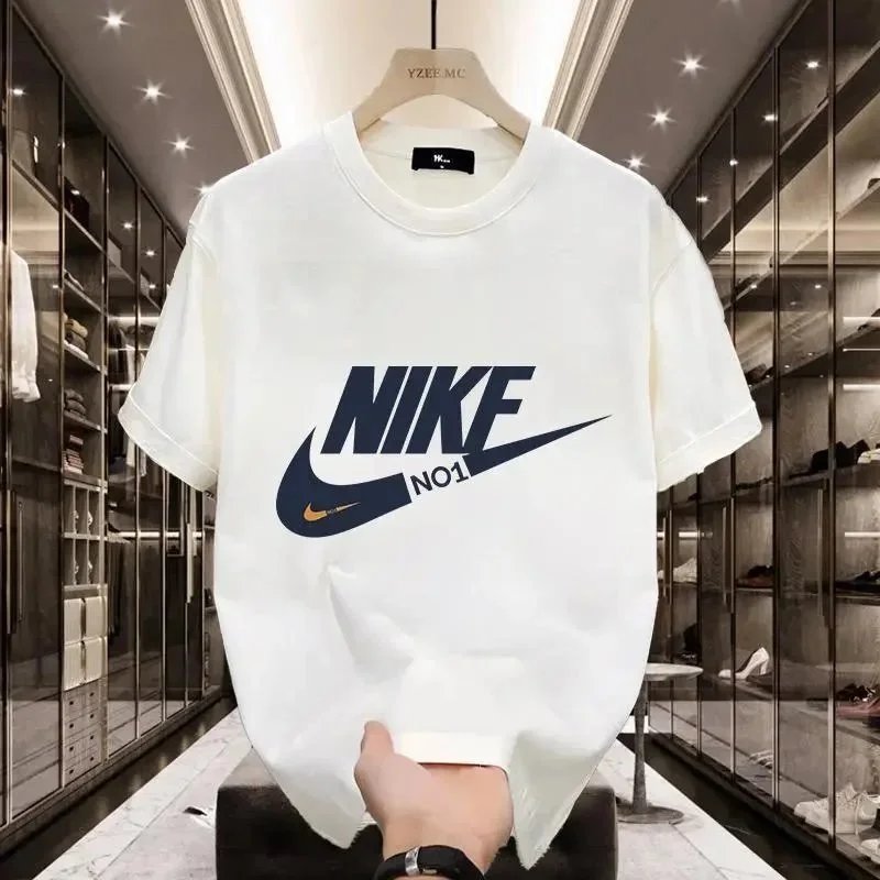 Fendi T-Shirts Short-Sleeve Crewneck Logo Print — 33