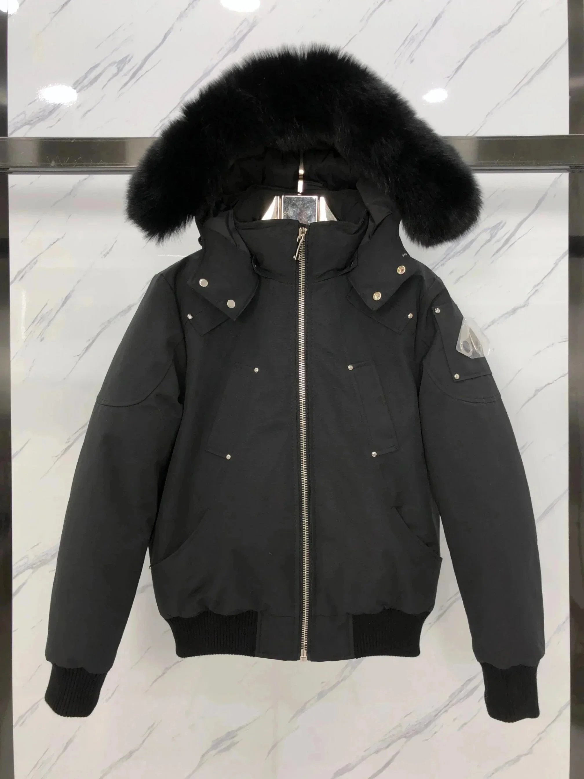 11 original Moose KNUCKLES Down Jacket - 3/21