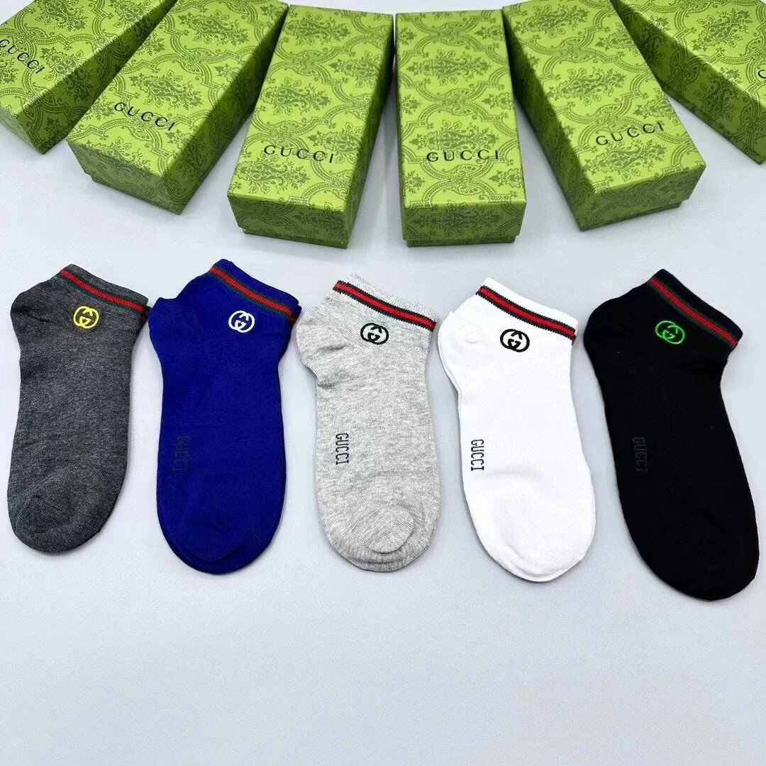 Gucci Socks Logo Ankle and No-Show — 27