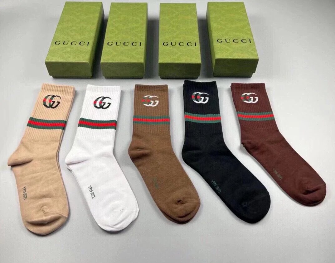 Gucci Socks Logo Ankle and No-Show — 39