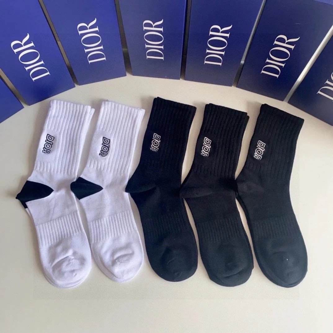 Gucci Socks Logo Ankle and No-Show — 14