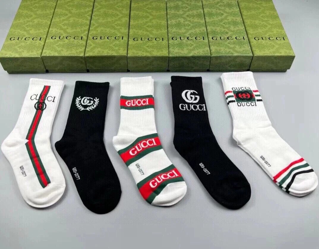 Gucci Socks Logo Ankle and No-Show — 38