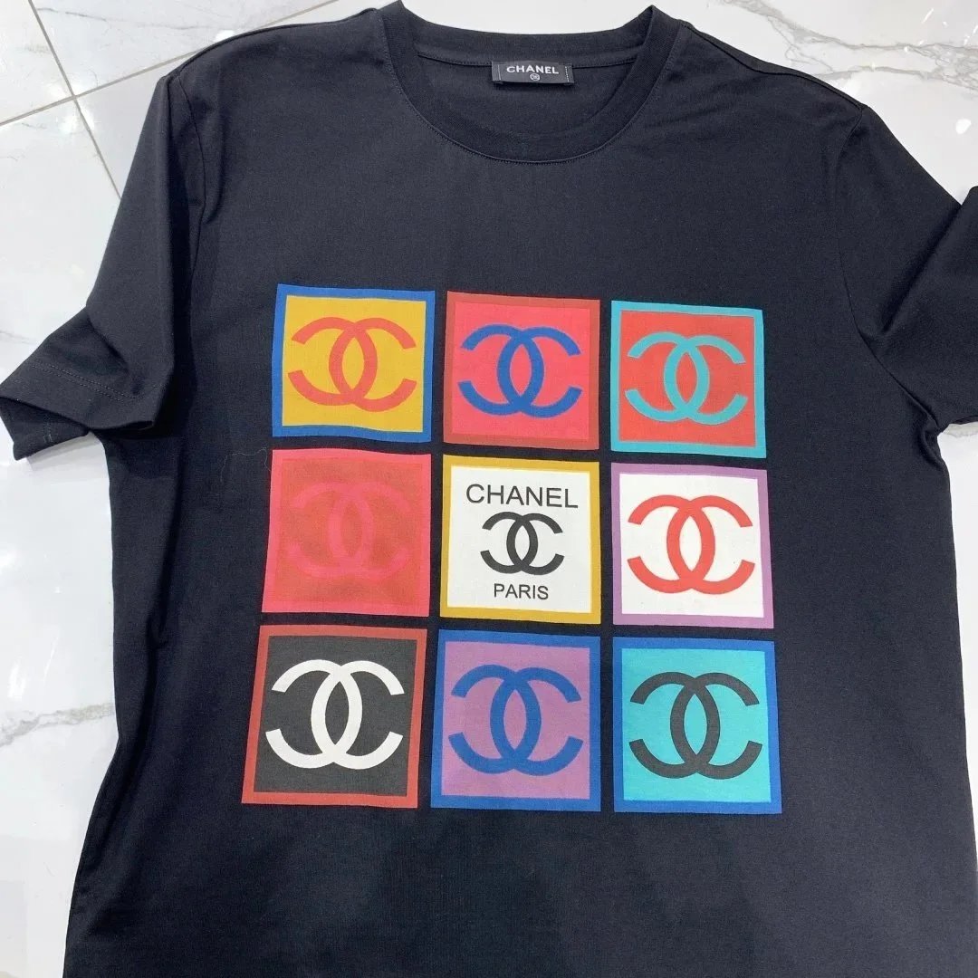 Chanel T-Shirts Logo Graphic Short-Sleeve T-Shirt image 9