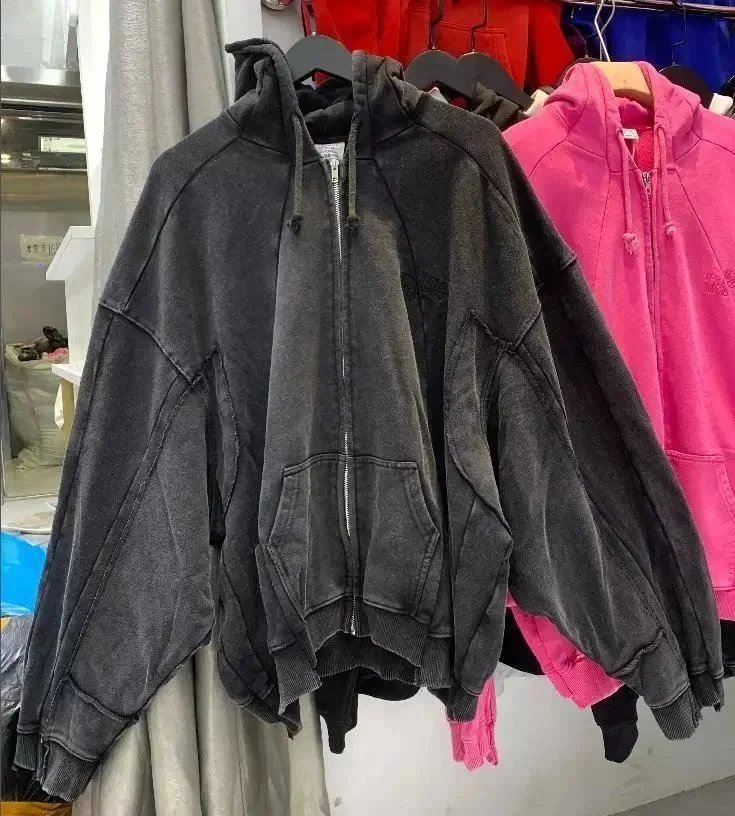Vetements hoodie (34 CP) - 4/35