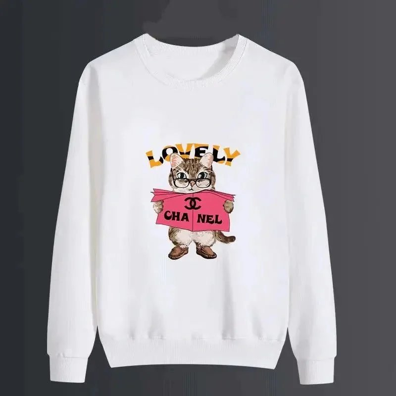 Chanel T-Shirts Logo Graphic Short-Sleeve T-Shirt image 4