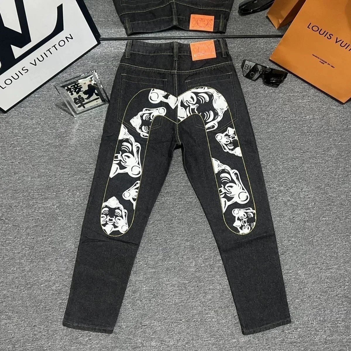 Dior Jeans Graphic Embroidered image 12