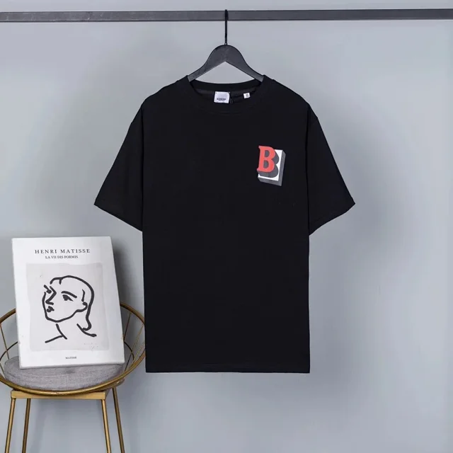 Burberry T-Shirts Graphic Logo T-Shirt product detail image 2