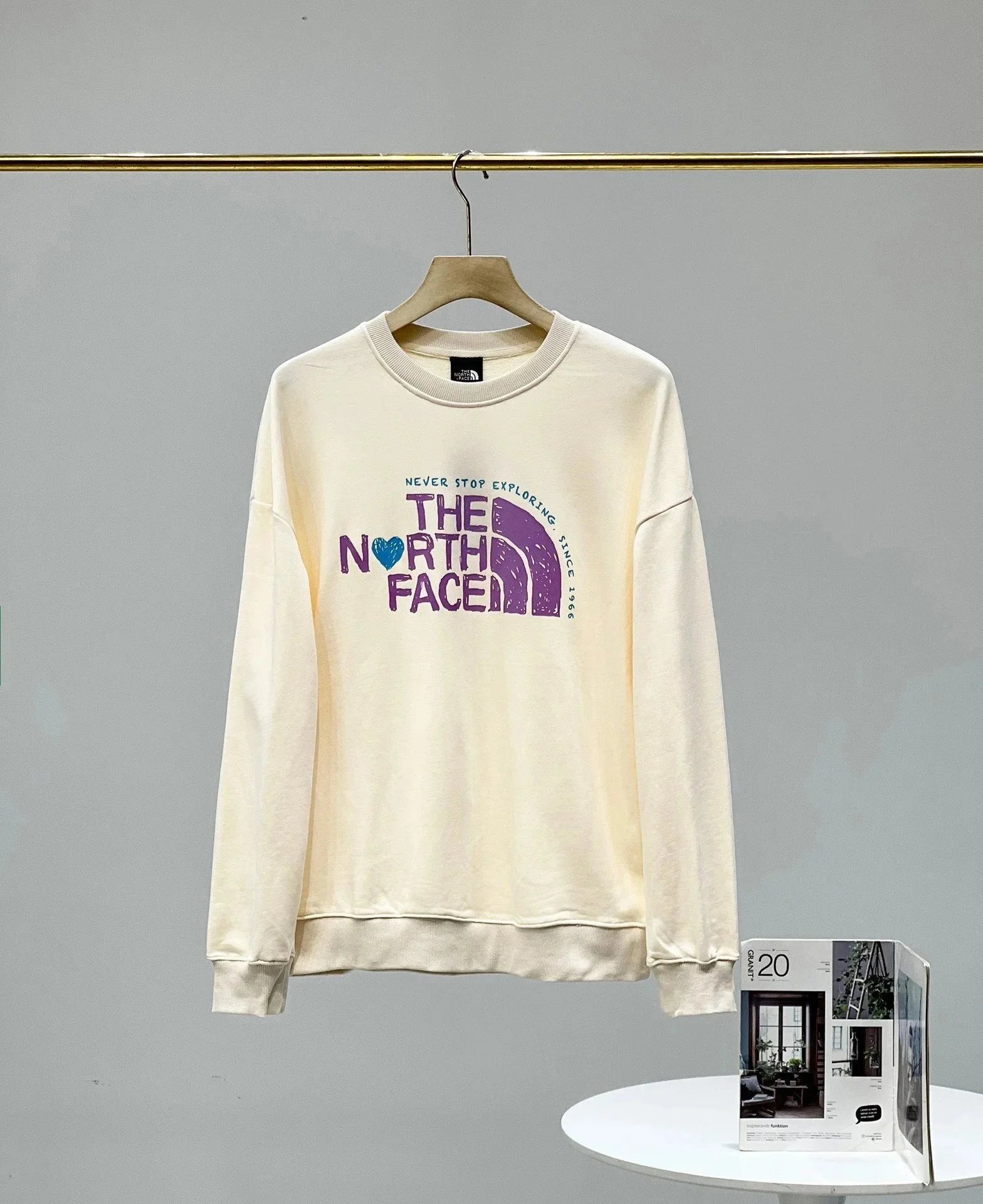 The North Face T-Shirts Graphic Logo T-Shirt — 36