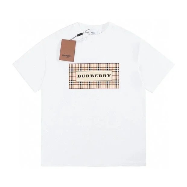 Burberry T-Shirts Graphic Logo T-Shirt — 23