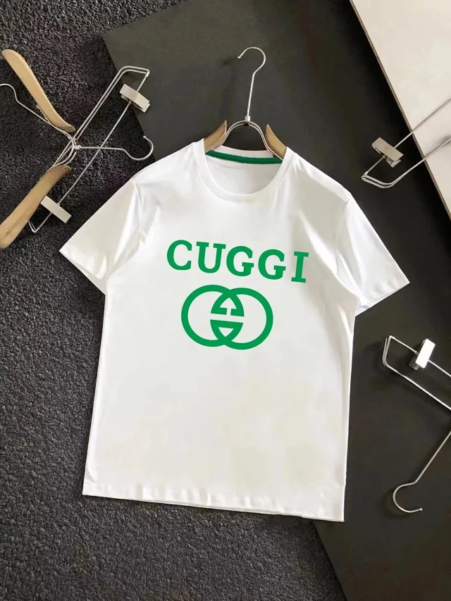 Moncler T-Shirts Short-Sleeve Logo T-Shirt product detail image 4