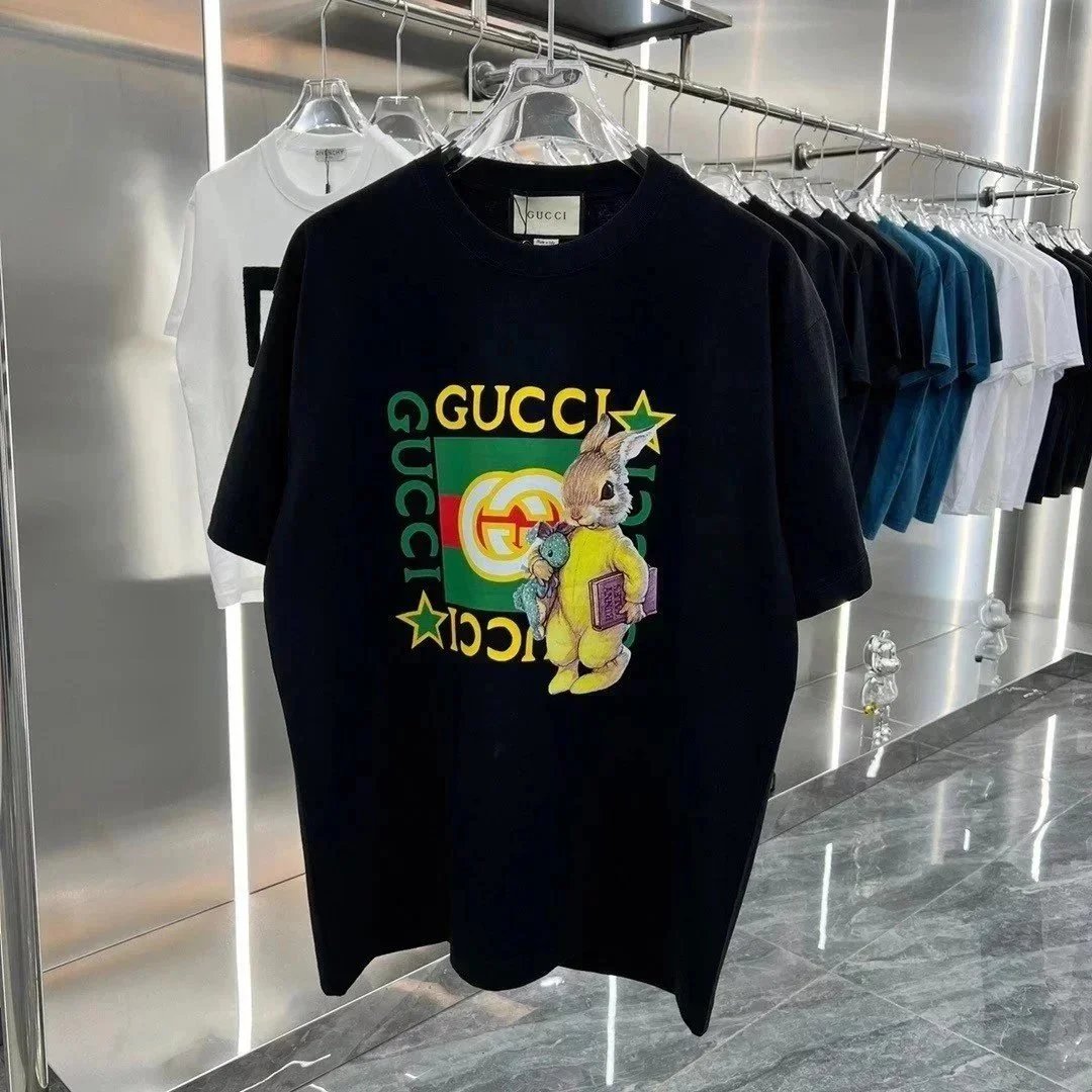 Moncler T-Shirts Short-Sleeve Logo T-Shirt — 16