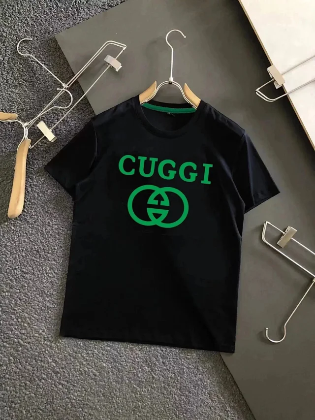 Moncler T-Shirts Short-Sleeve Logo T-Shirt product detail image 3