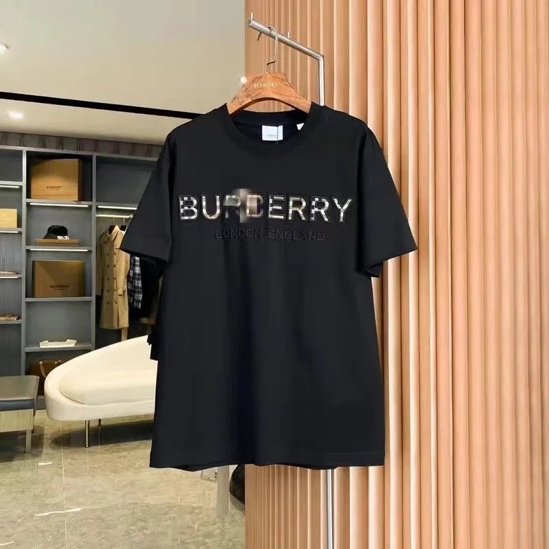 Burberry T-Shirts Logo T-Shirt — Black 3