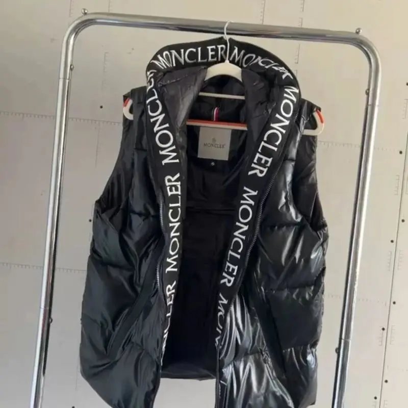 Moncler Jacket & Down - 28/41