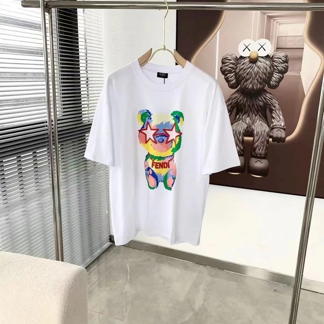 Fendi T-Shirts Short-sleeve graphic logo print — 27