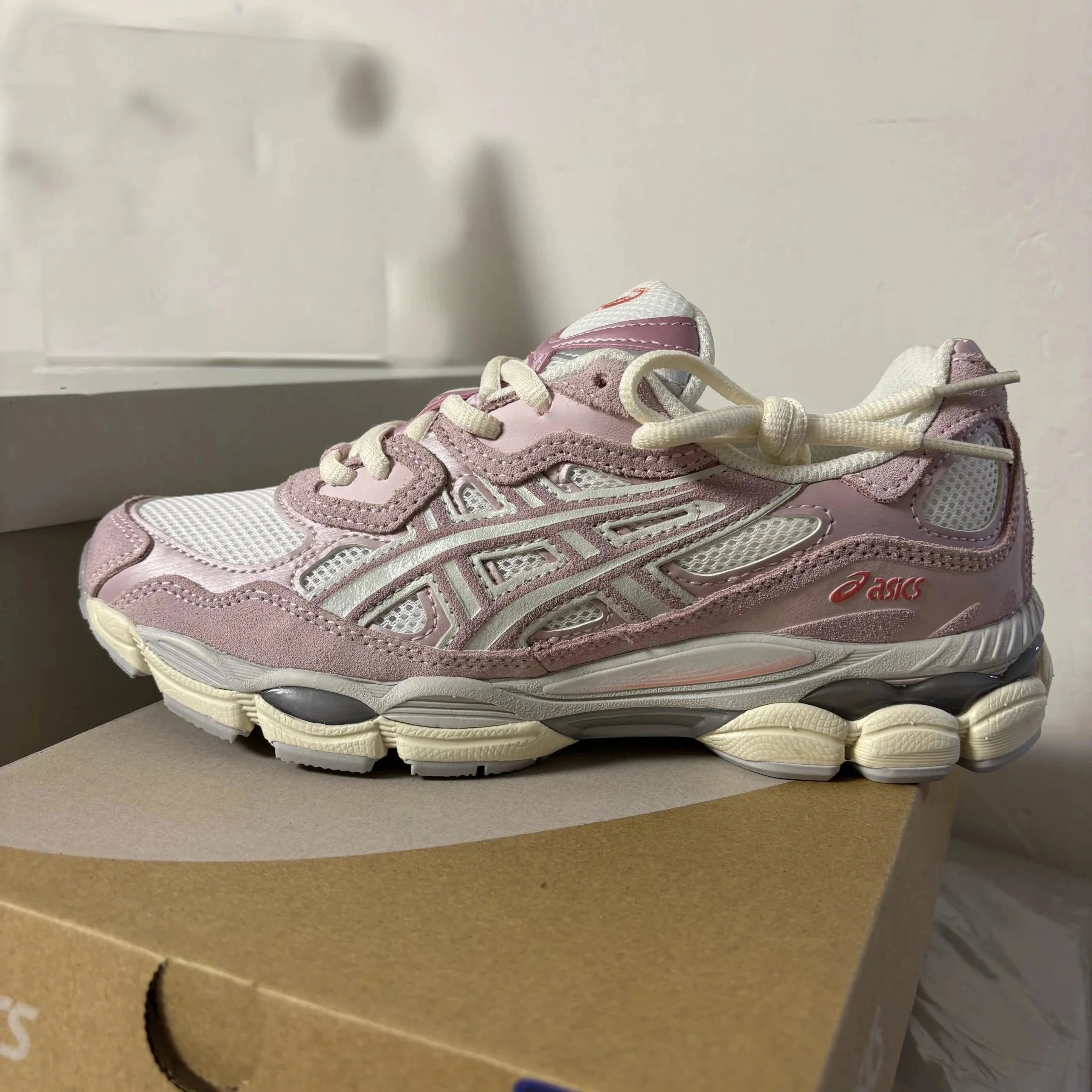 Cream Rose Water SKU image