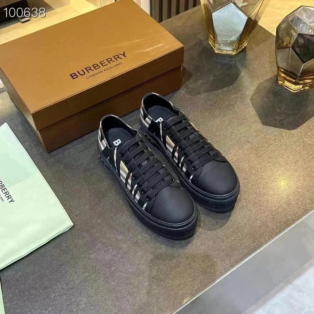 Burberry Sneakers Lace-Up image 12