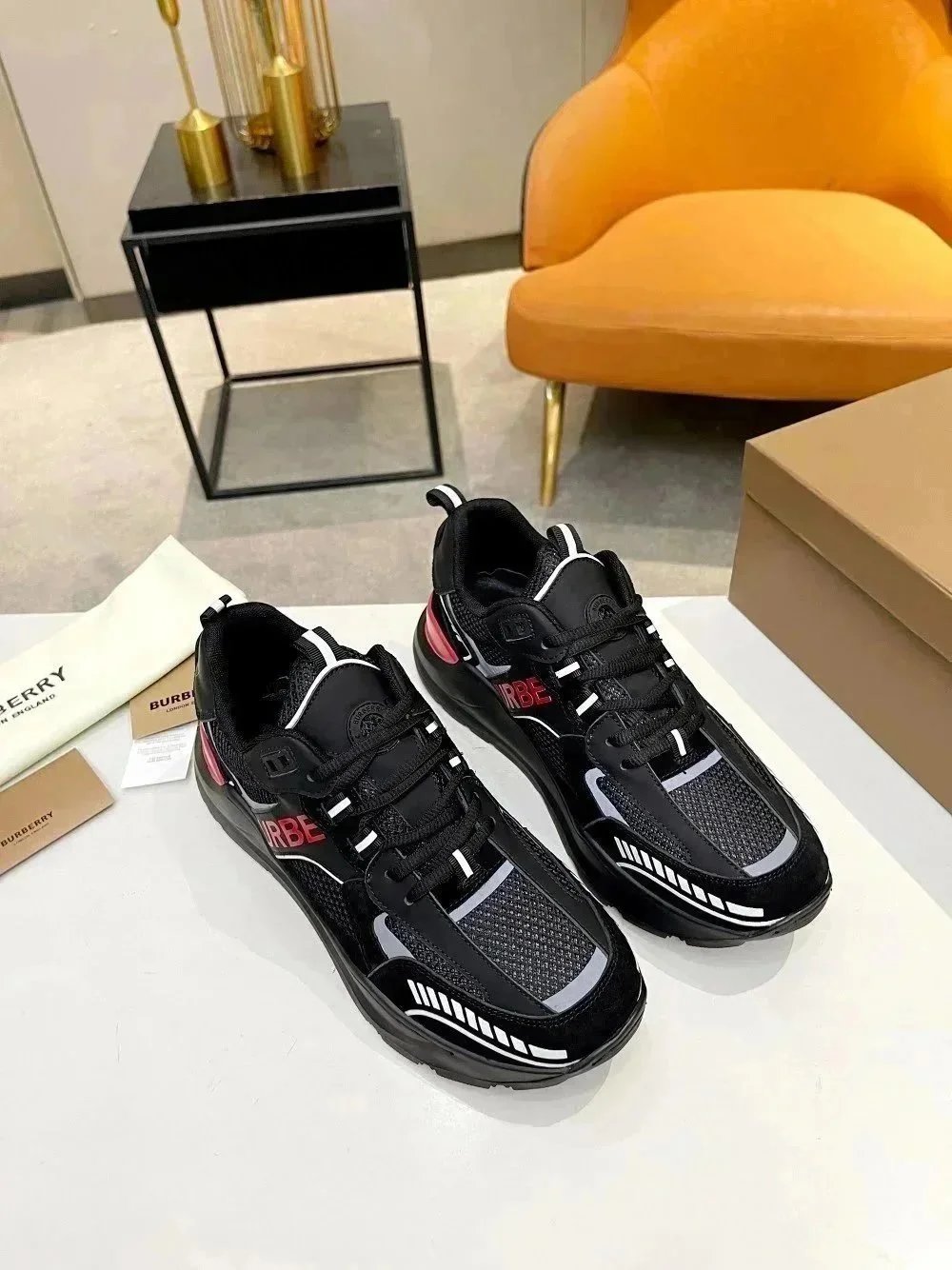 Burberry Sneakers Lace-Up — 1