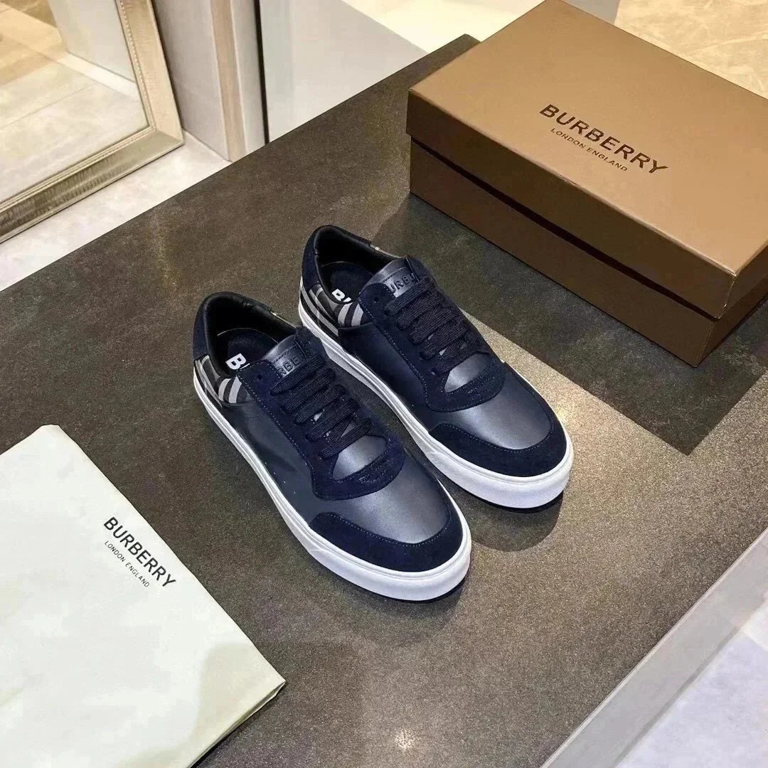 Burberry Sneakers Lace-Up image 7