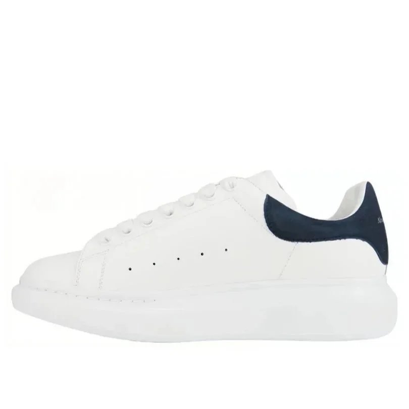 White with Dark Blue Fleece Tail