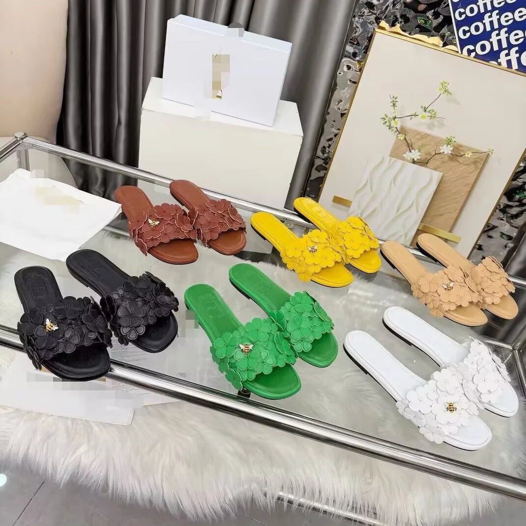 Gucci Women's Leather Flower Petal Bee Slide Sandals Multicolor