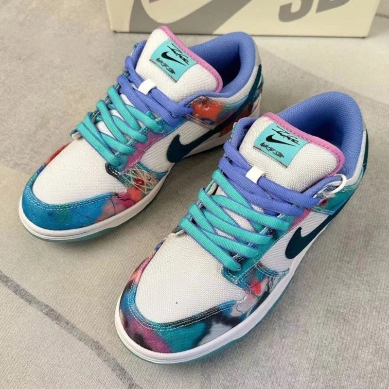 Graffiti (rubber sole, squeaky sound, super-fast shipping) SKU image