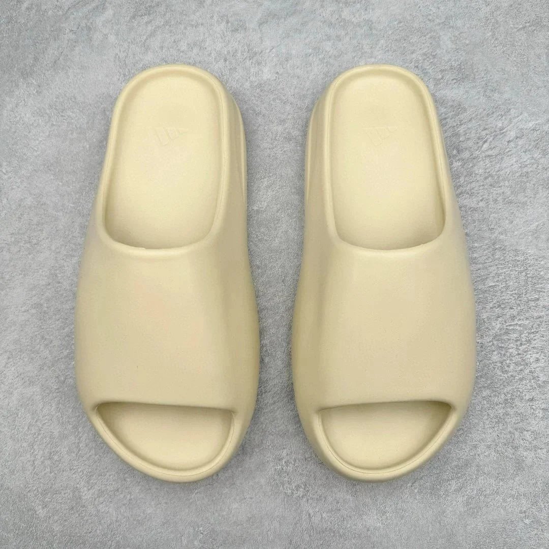 Yeezy bone white "GW6345] SKU image