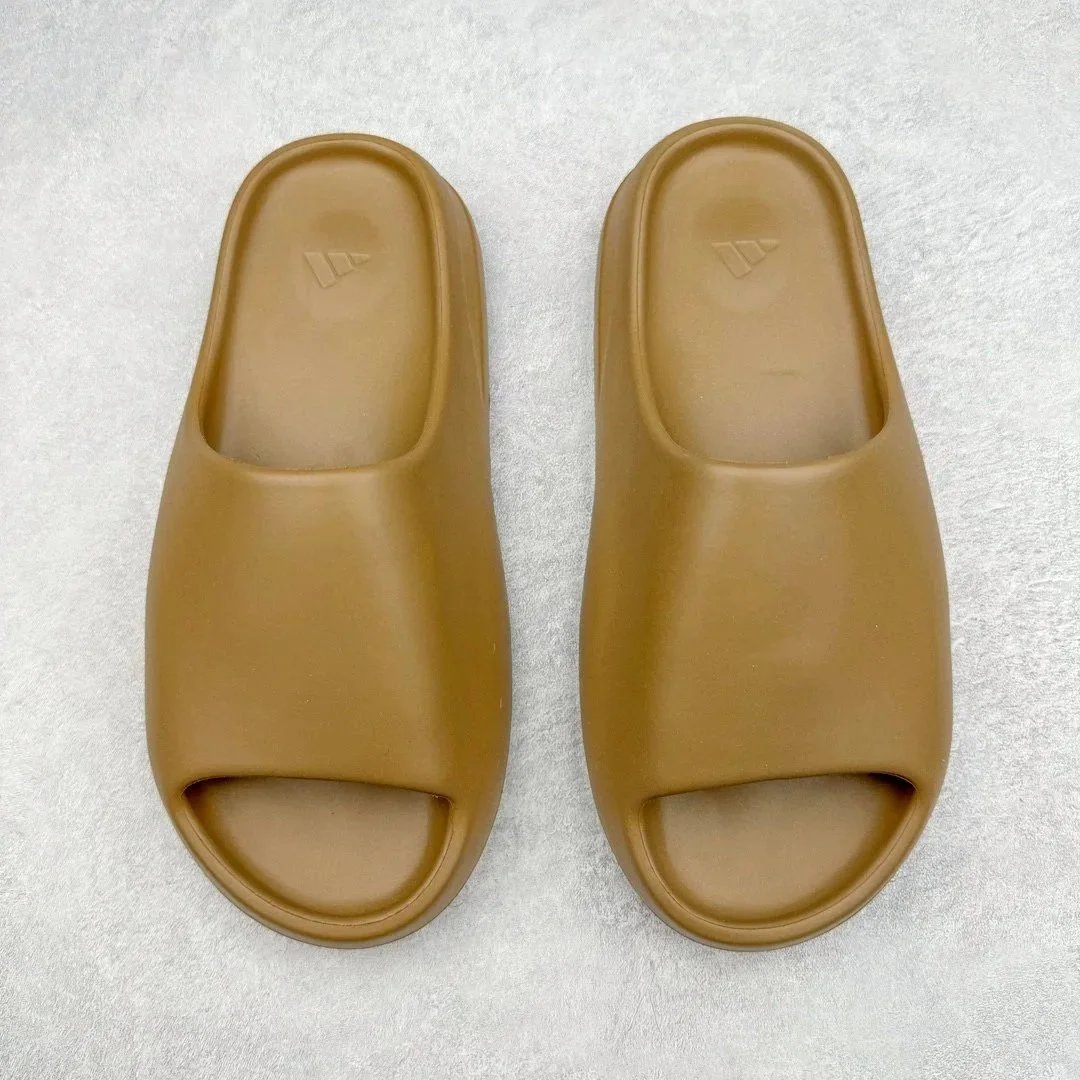 Yeezy light brown "G55492] SKU image