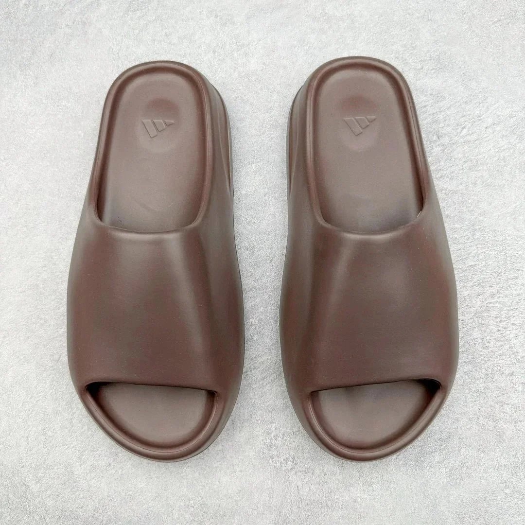 Yeezy dark brown "G55495] SKU image