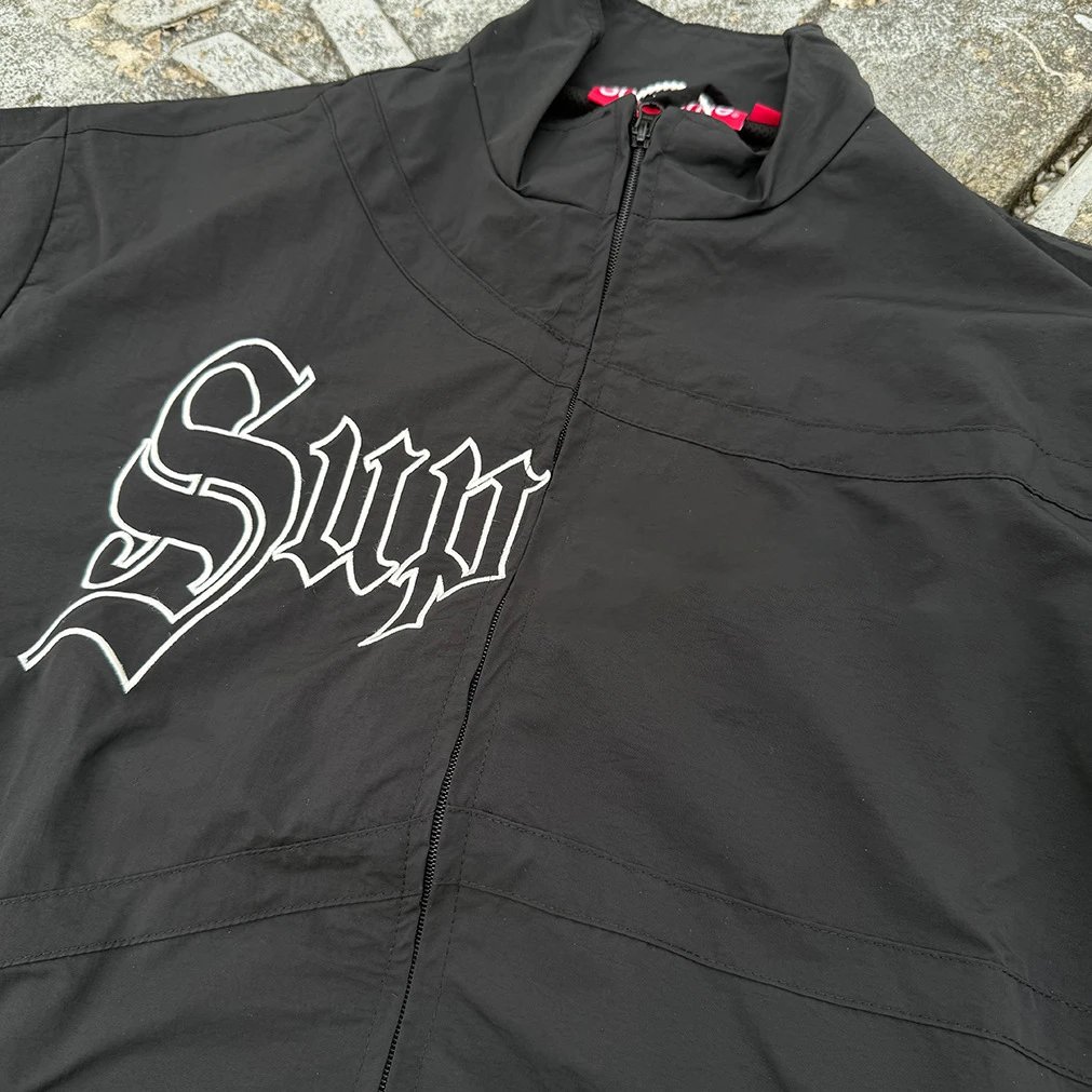 Supreme Gothic Logo Windbreaker Pants Black - 11
