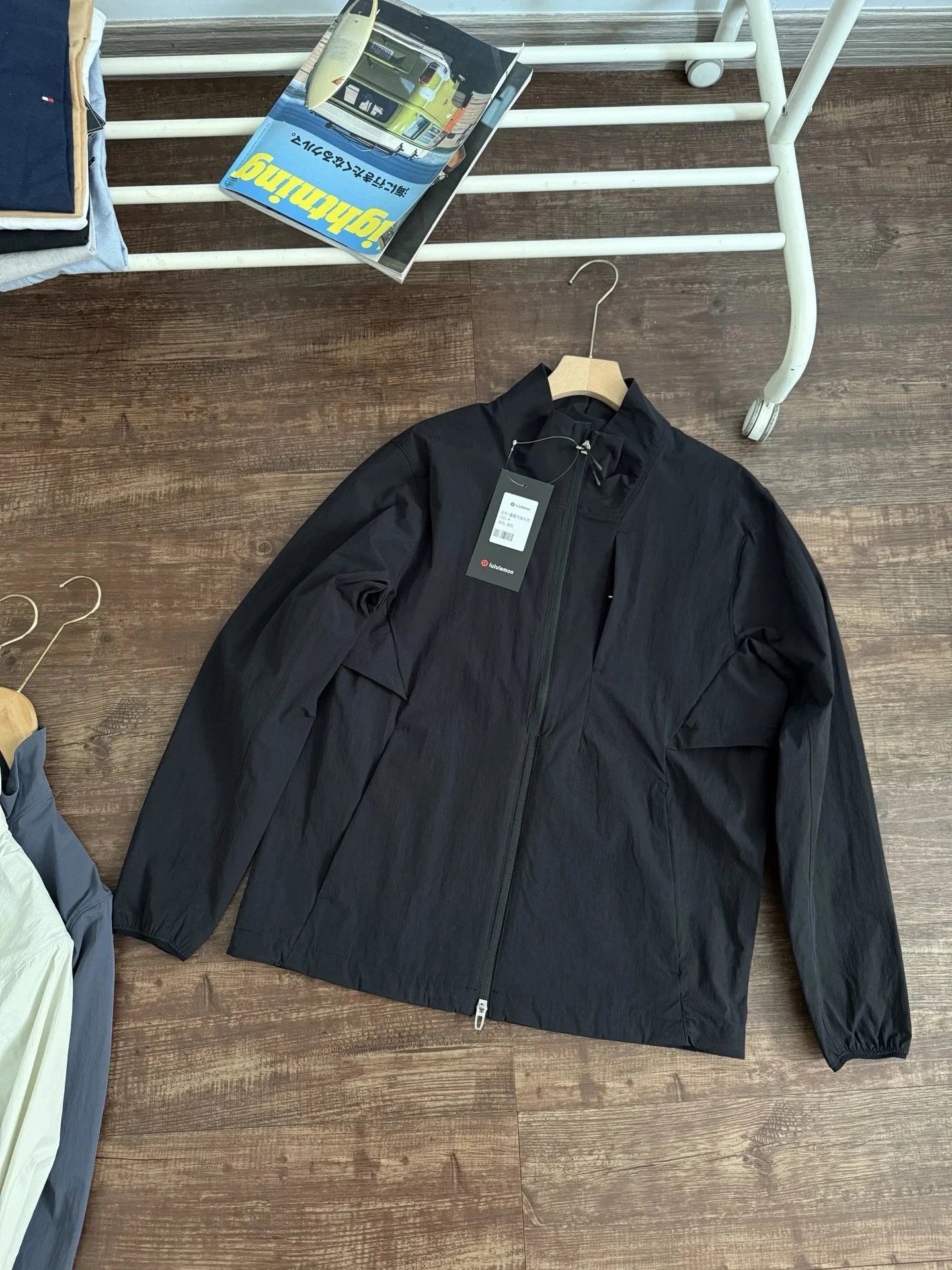 Black SKU image