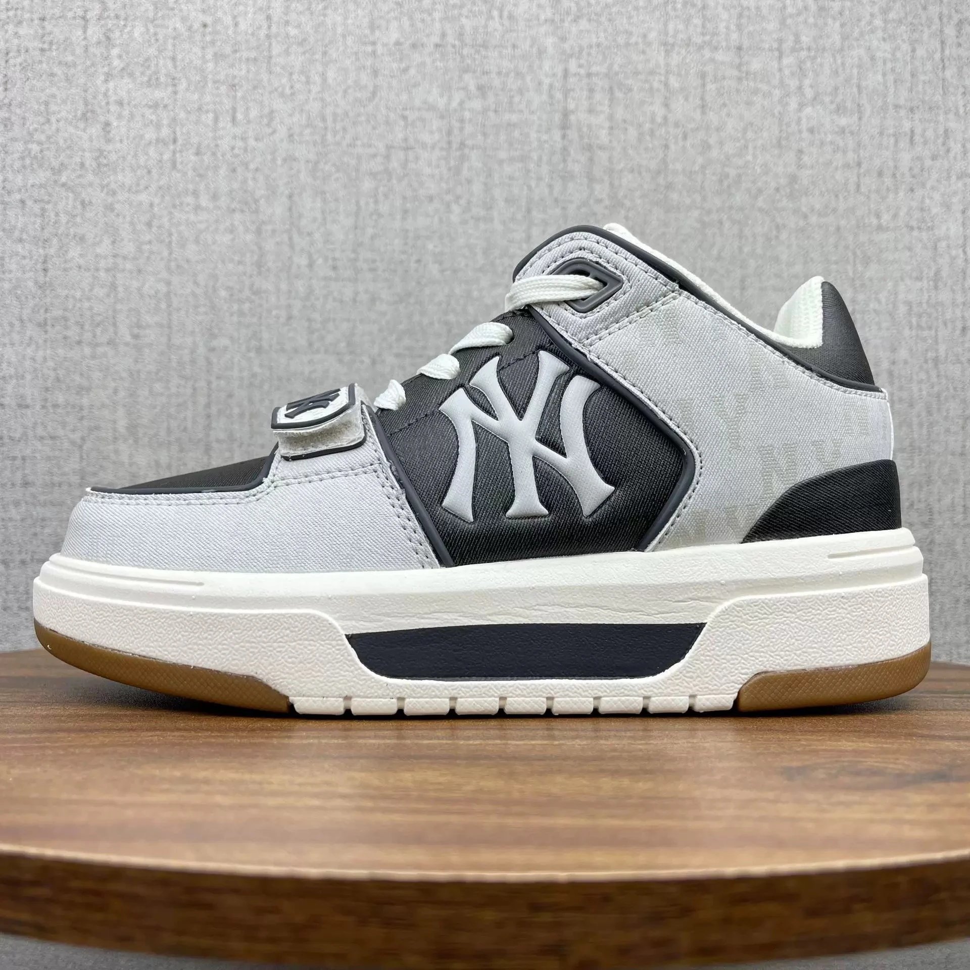 mlb Middle Gang-Black Grey SKU image