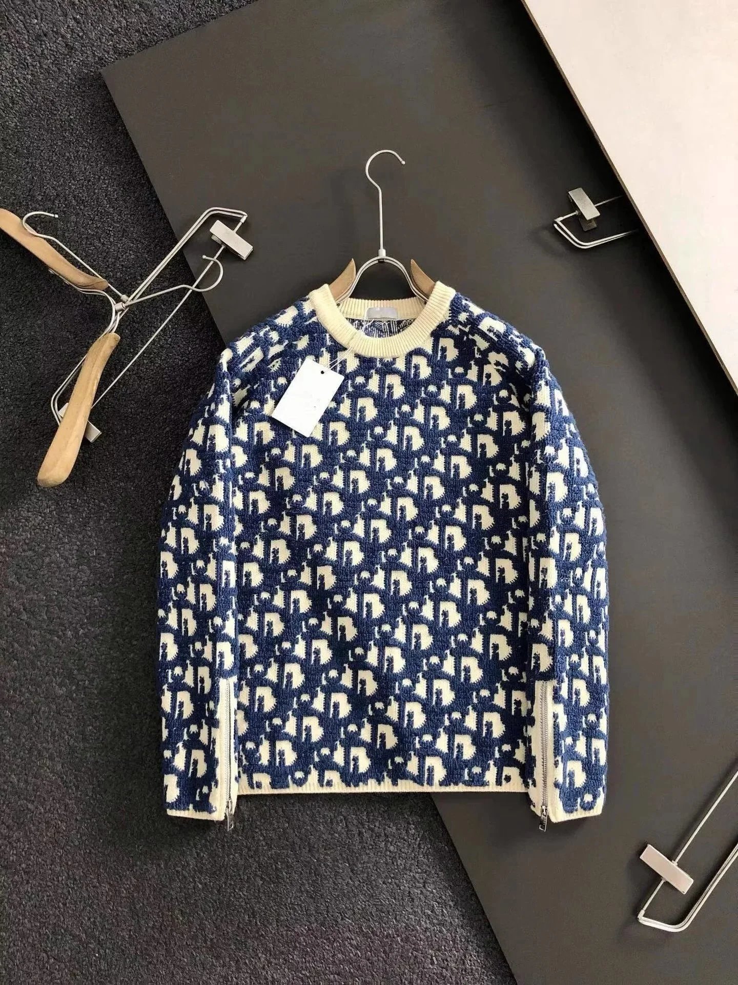 H 148 Blue SKU image