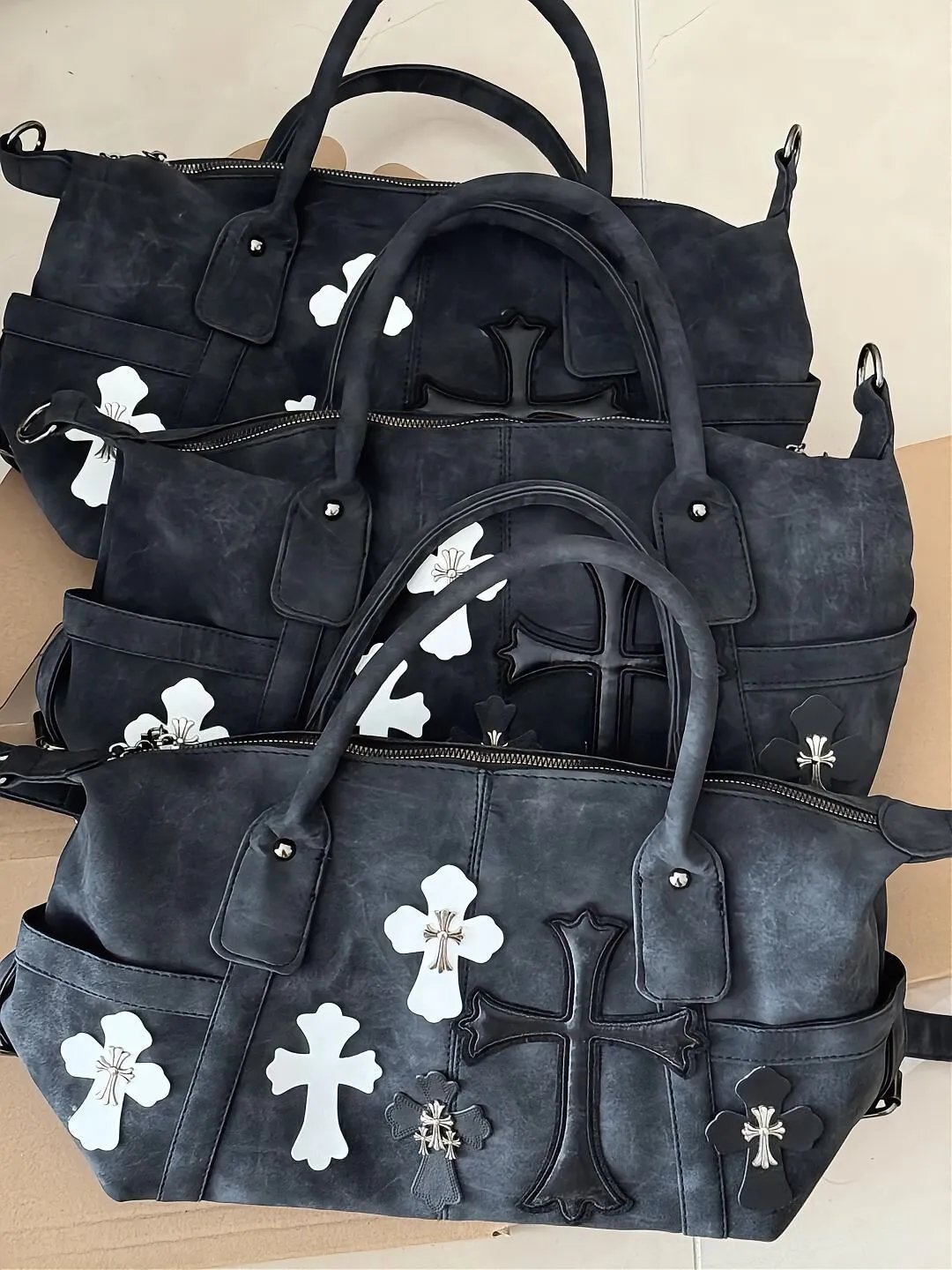 346 Black, includes a cross-body shoulder strap. SKU image