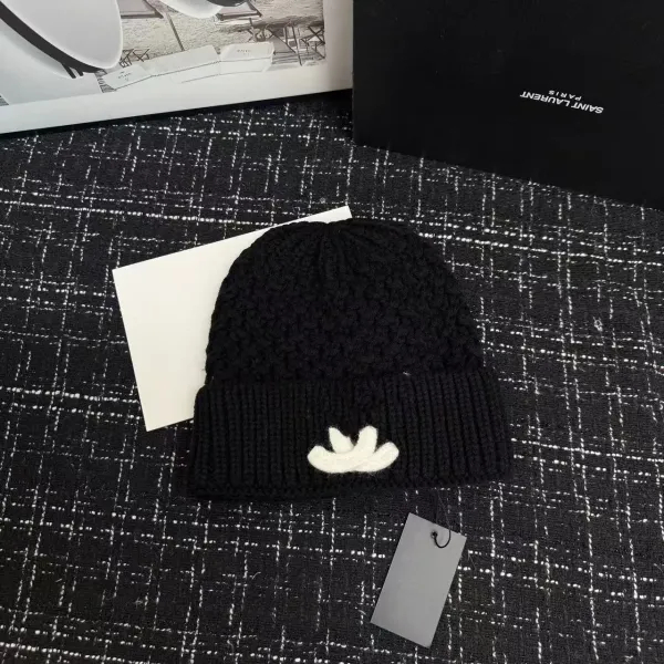 Chanel CC Logo Knit Beanie Black and White - 6