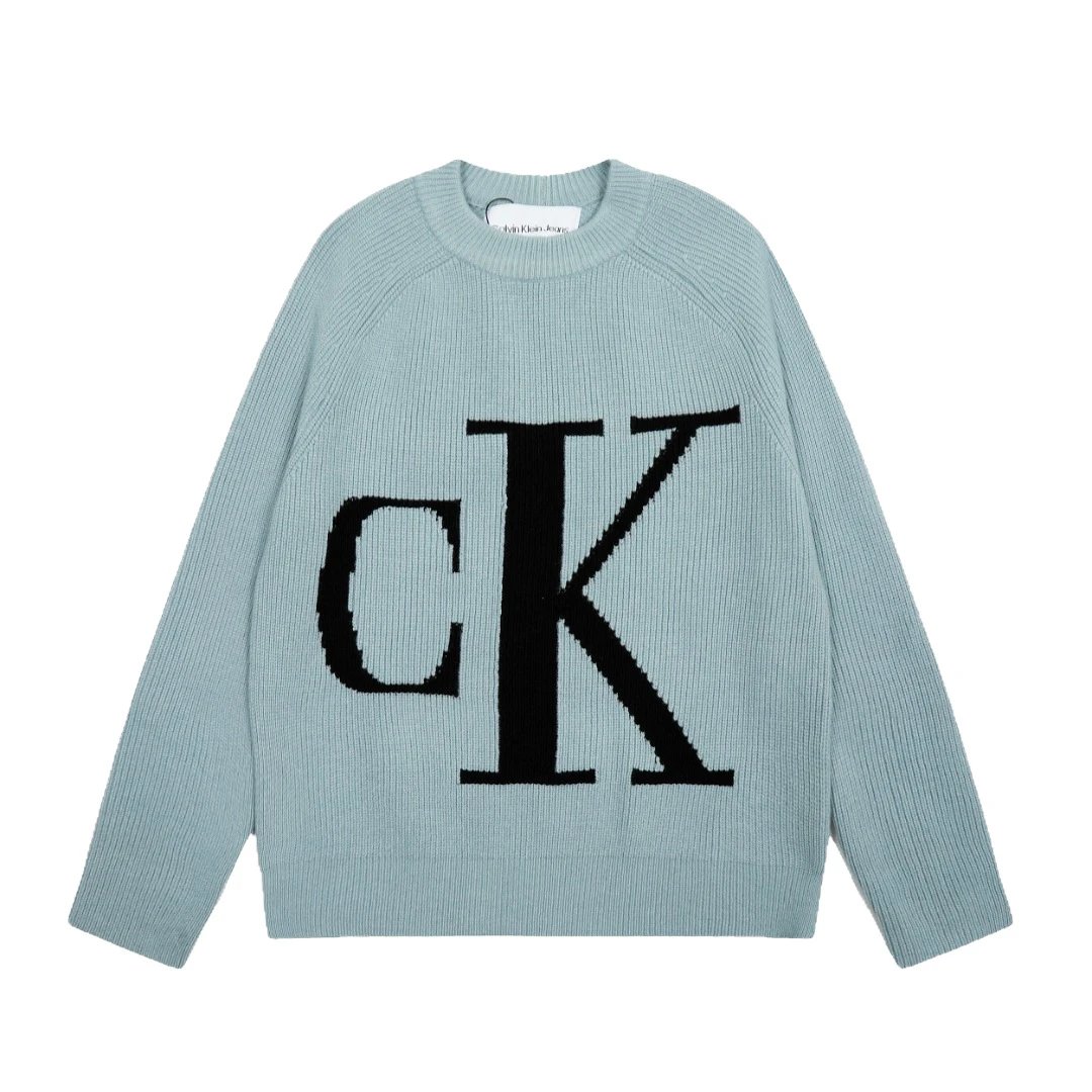 B Letter Knit Sweater photo 5